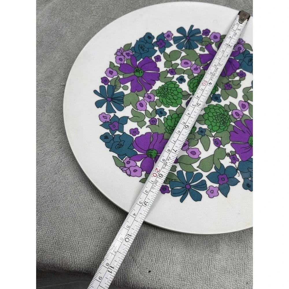 Vintage Retro Floral Melamine Dinner Plates Set‎ of 2 Purple Green Mod 9.5 Inch